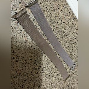 Original Apple Milanese Gold and Silver bands 44/45mm